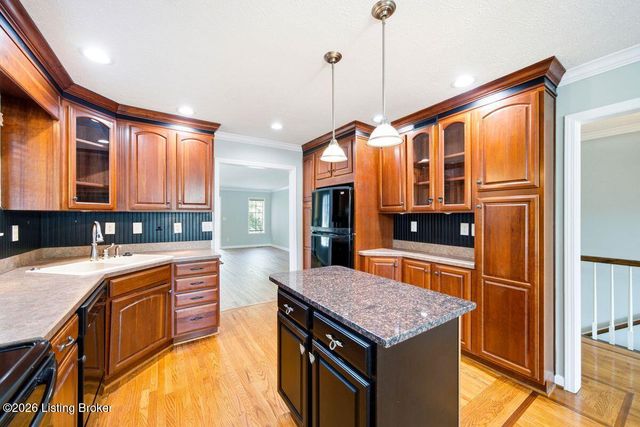 5010 Marina Cove, Prospect, KY 40059