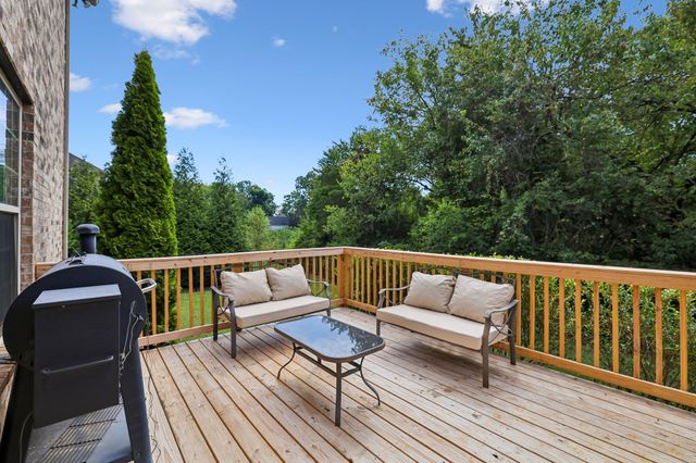 2043 Audubon Ln, Murfreesboro, TN 37128
