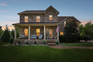 2043 Audubon Ln, Murfreesboro, TN 37128