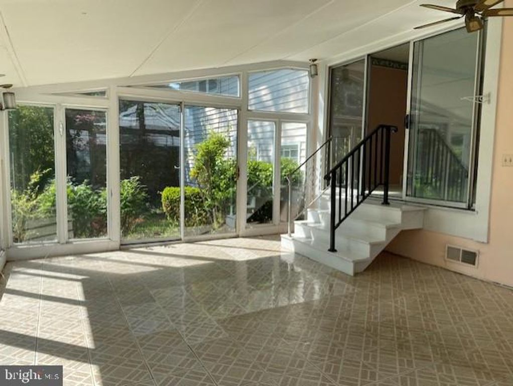Image 15 of property listing at 123 OTHORIDGE RD, Lutherville Timonium, MD 21093