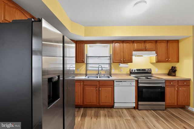 21 LLOYD ST, Wilmington, DE 19804