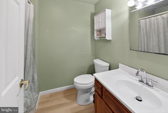 21 LLOYD ST, Wilmington, DE 19804
