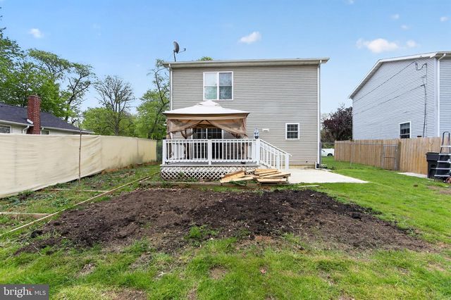 21 LLOYD ST, Wilmington, DE 19804