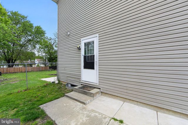 21 LLOYD ST, Wilmington, DE 19804