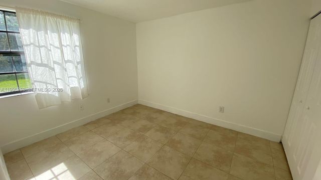 3552 Magellan Cir 126, Aventura, FL 33180