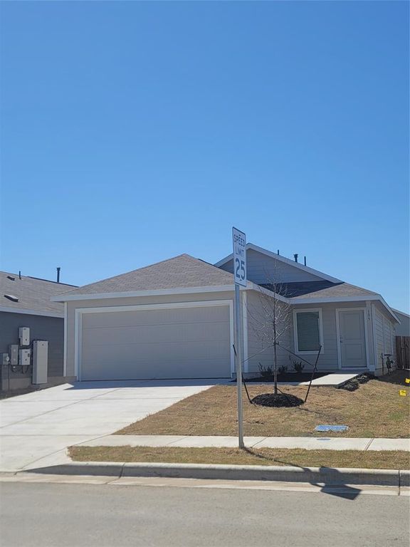 105 Painted Night RD, Hutto, TX 78634