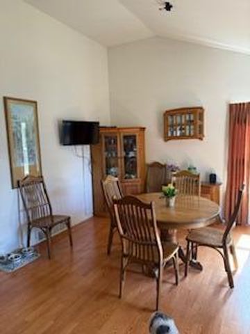 38 Diane Court, Cohoes, NY 12047