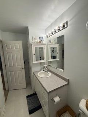 38 Diane Court, Cohoes, NY 12047