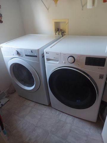 38 Diane Court, Cohoes, NY 12047