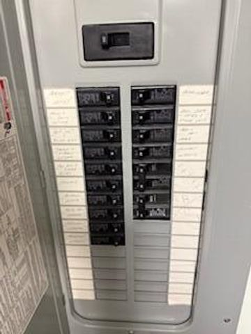 38 Diane Court, Cohoes, NY 12047