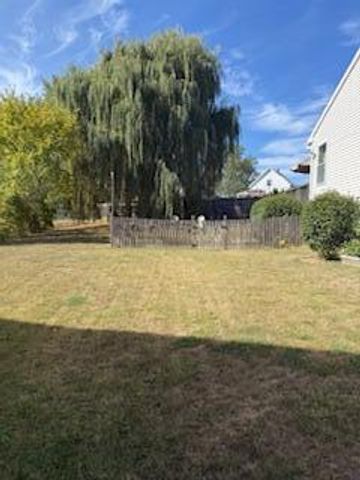 38 Diane Court, Cohoes, NY 12047