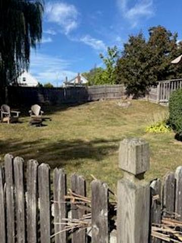 38 Diane Court, Cohoes, NY 12047