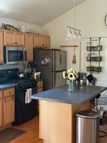 38 Diane Court, Cohoes, NY 12047