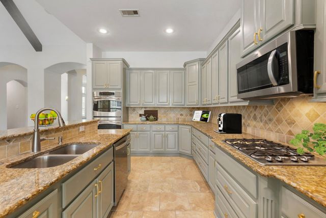 40607 Remington Lane, Magnolia, TX 77354