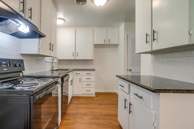 5705 Wheaton Drive, Fort Worth, TX 76133