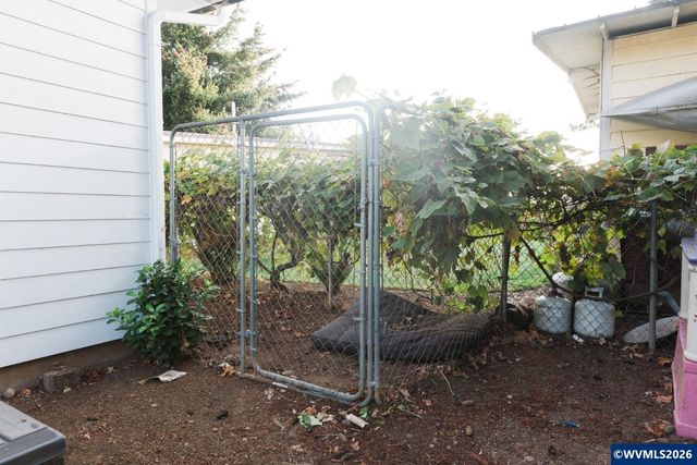 990 Washington St, Aumsville, OR 97325