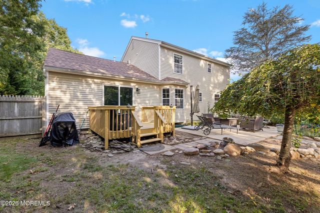 261 Wave Road, Manahawkin, NJ 08050