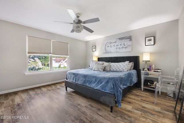 261 Wave Road, Manahawkin, NJ 08050