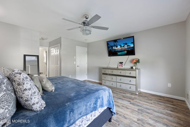 261 Wave Road, Manahawkin, NJ 08050