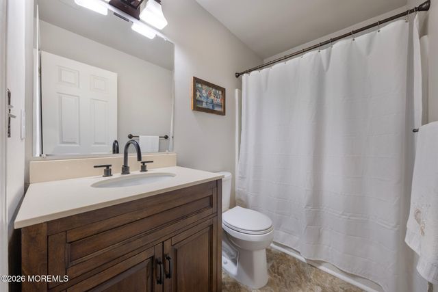261 Wave Road, Manahawkin, NJ 08050