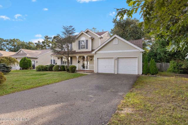 261 Wave Road, Manahawkin, NJ 08050