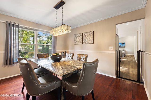 261 Wave Road, Manahawkin, NJ 08050