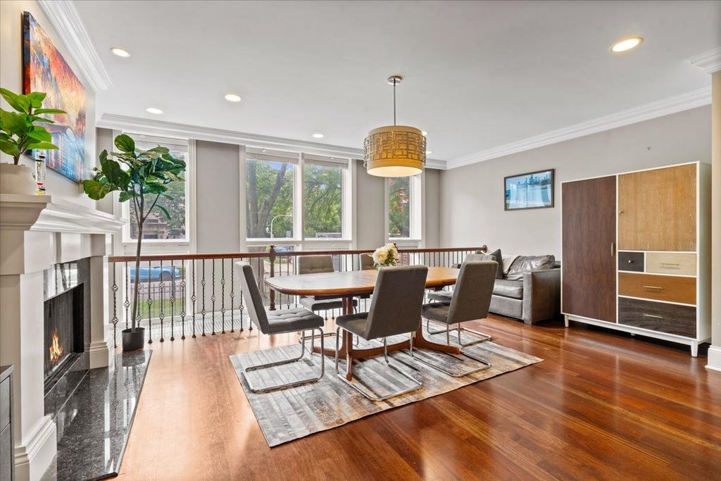 3736 N Fremont Street 1, Chicago, IL 60613 — photo 4