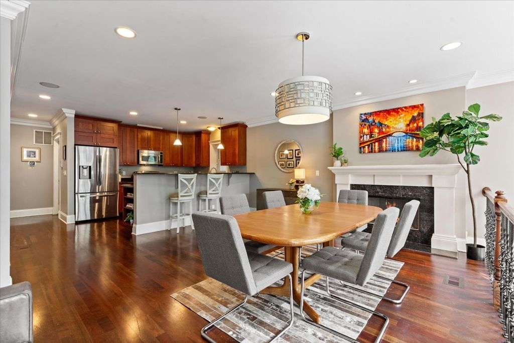 3736 N Fremont Street 1, Chicago, IL 60613 — photo 5