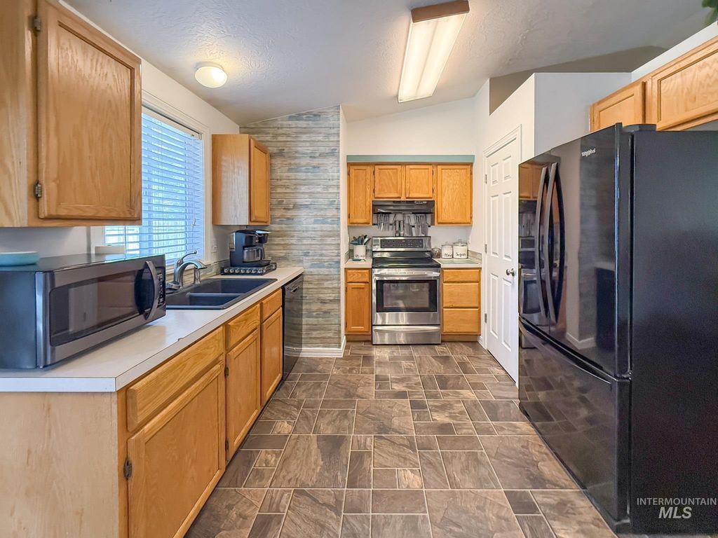 620 E Cougar Dr., Meridian, ID 83646 photo 5