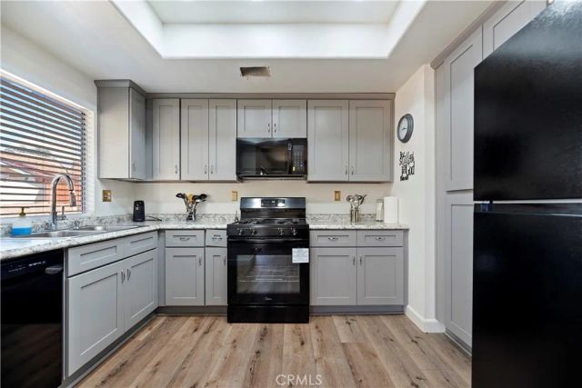 2300 El Grande, Hemet, CA 92545