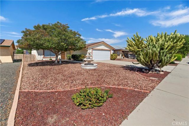 2300 El Grande, Hemet, CA 92545