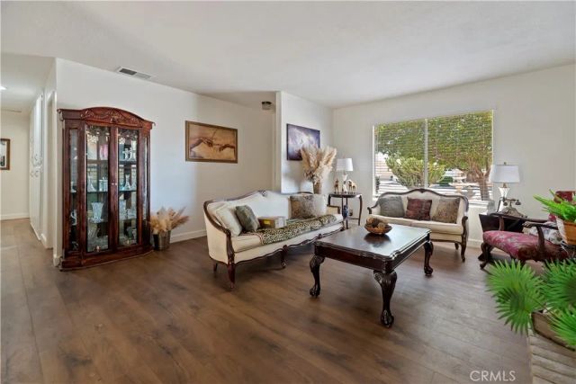 2300 El Grande, Hemet, CA 92545