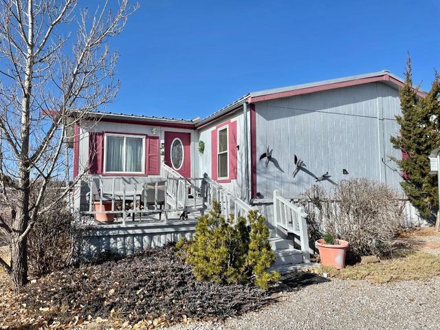 8 Bison Circle, Moriarty, NM 87035