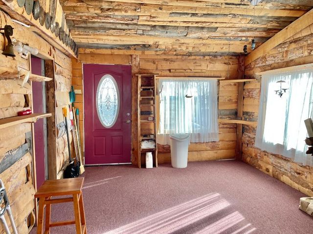 8 Bison Circle, Moriarty, NM 87035