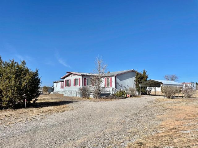8 Bison Circle, Moriarty, NM 87035