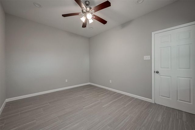 4741 Bricker St, Houston, TX 77033