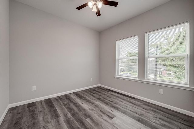 4741 Bricker St, Houston, TX 77033