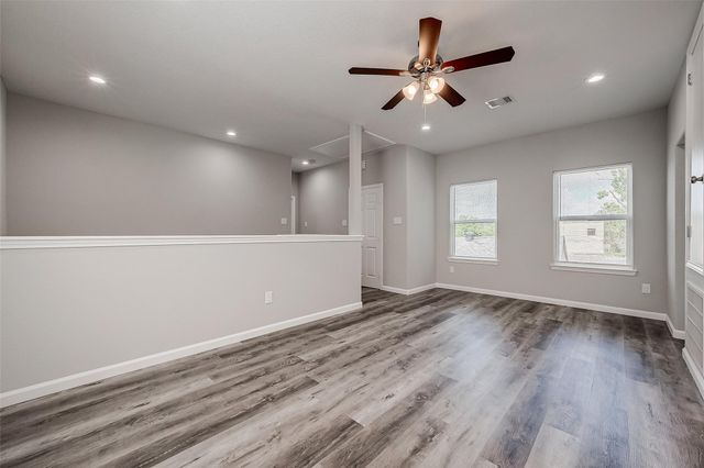 4741 Bricker St, Houston, TX 77033