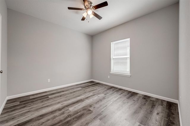 4741 Bricker St, Houston, TX 77033