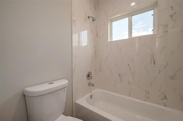 4741 Bricker St, Houston, TX 77033