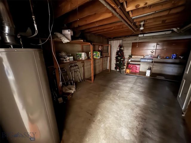 2301 Banks Avenue, Butte, MT 59701