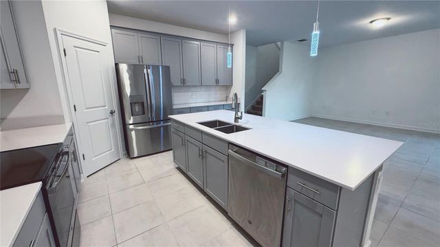11830 LANGUAGE WAY, Orlando, FL 32832