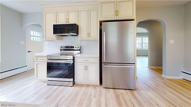 124 Stardust Drive, Wintersville, OH 43953