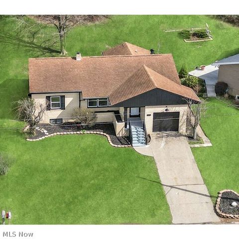 124 Stardust Drive, Wintersville, OH 43953