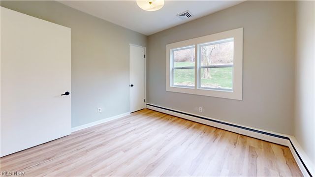 124 Stardust Drive, Wintersville, OH 43953