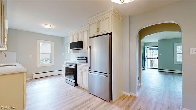 124 Stardust Drive, Wintersville, OH 43953