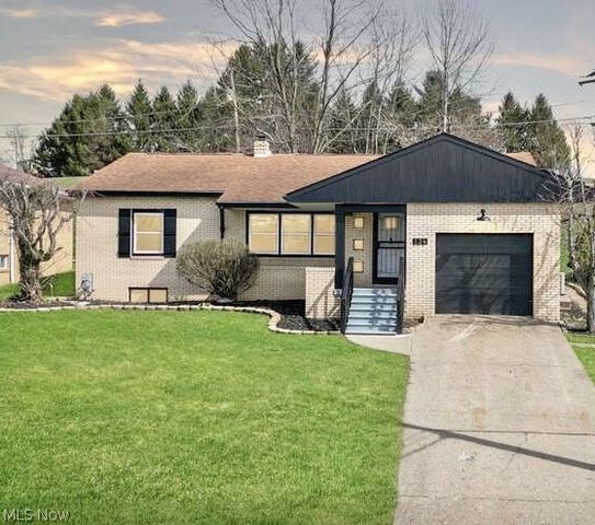 124 Stardust Drive, Wintersville, OH 43953