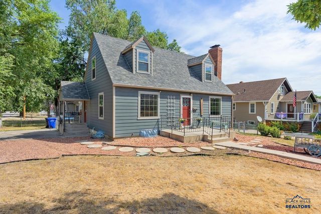 530 ST CHARLES, Rapid City, SD 57701