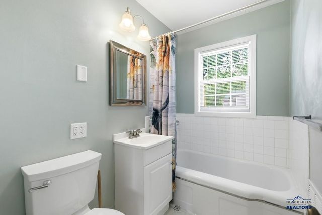 530 ST CHARLES, Rapid City, SD 57701