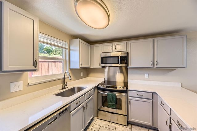 5828 S Pearl Street, Centennial, CO 80121